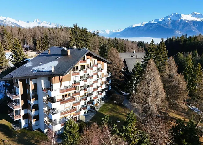 From To Slopes - Alpine And Golf Crans-Montana